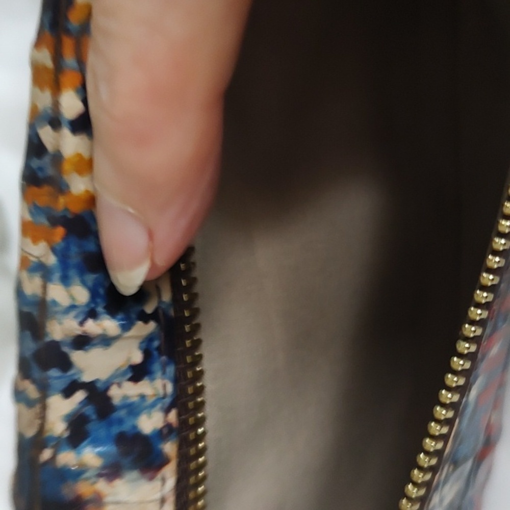Brahmin Wallet - Picture 6 of 10